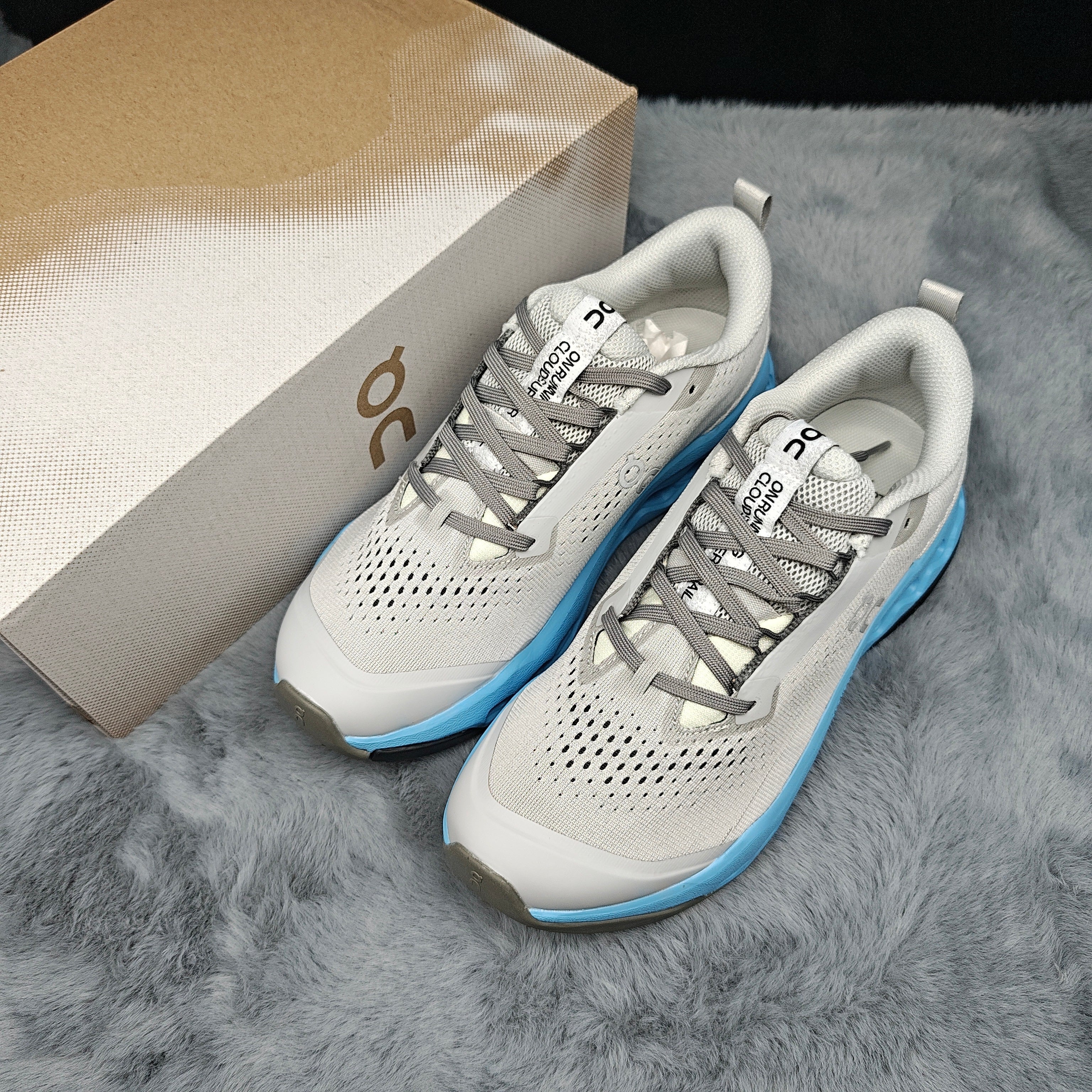 ON Cloudsurfer Trail 2 | Lightweight Trail Running Shoes for All-Terrain