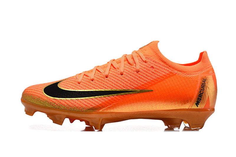 Nike Phantom FG Firm Ground Soccer Cleats