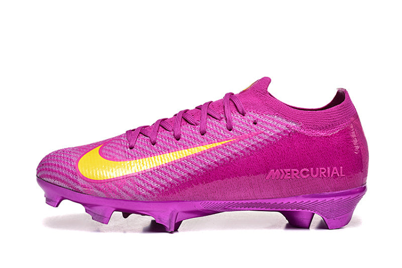 Nike Phantom FG Firm Ground Soccer Cleats
