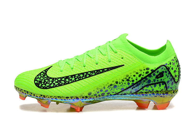 Nike Phantom FG Firm Ground Soccer Cleats
