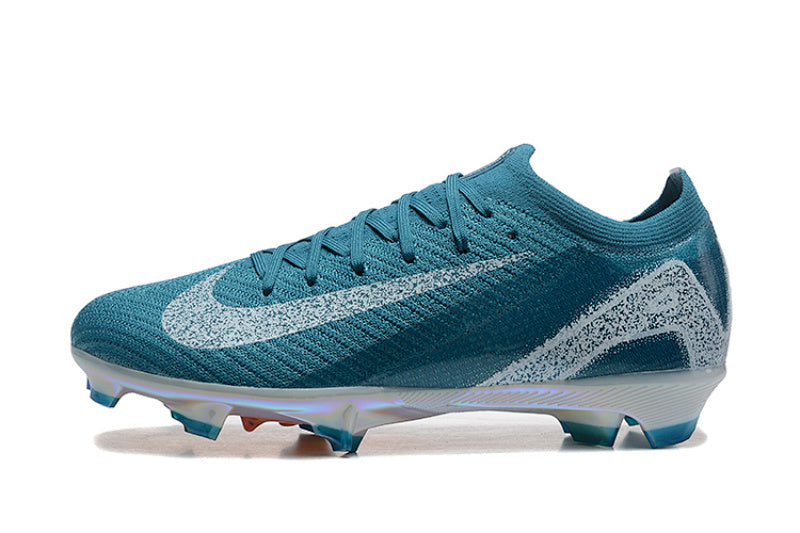 Nike Phantom FG Firm Ground Soccer Cleats