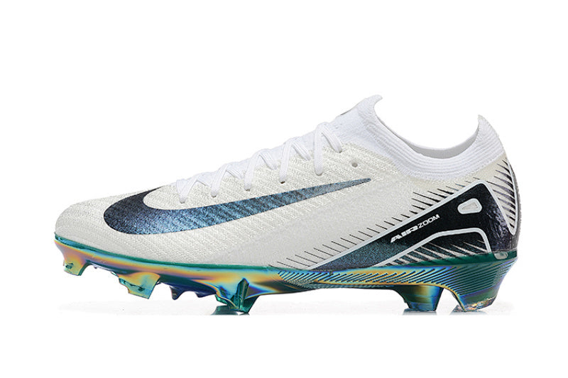 Nike Phantom FG Firm Ground Soccer Cleats