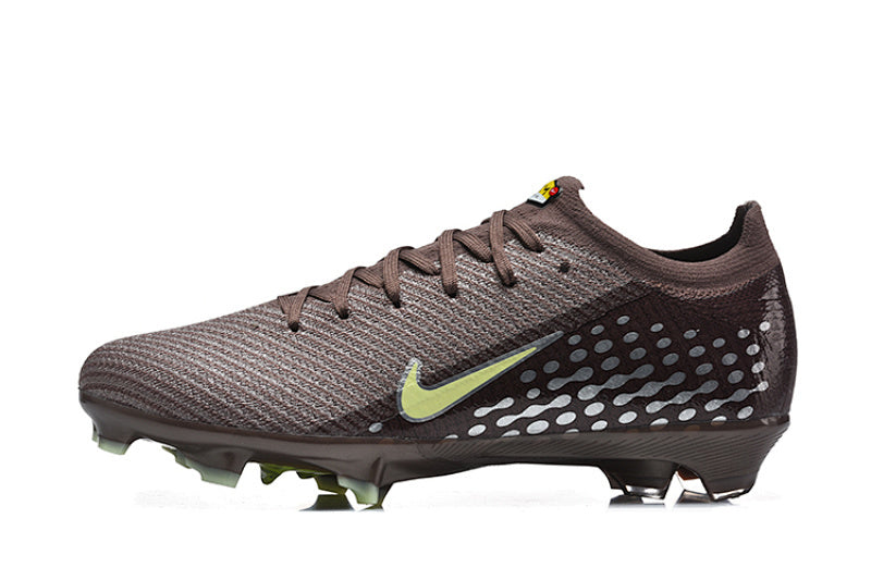 Nike Phantom FG Firm Ground Soccer Cleats