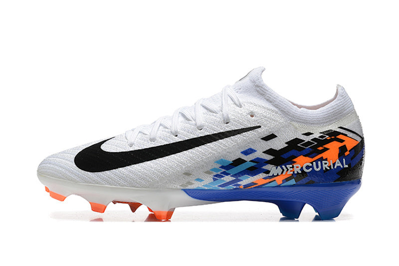 Nike Phantom FG Firm Ground Soccer Cleats