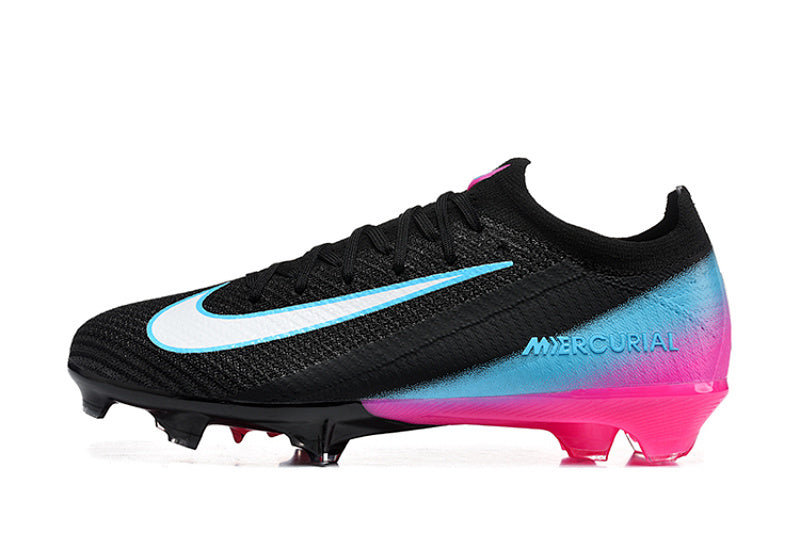 Nike Phantom FG Firm Ground Soccer Cleats