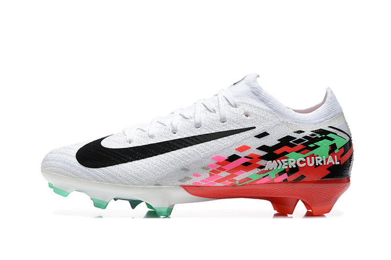Nike Phantom FG Firm Ground Soccer Cleats