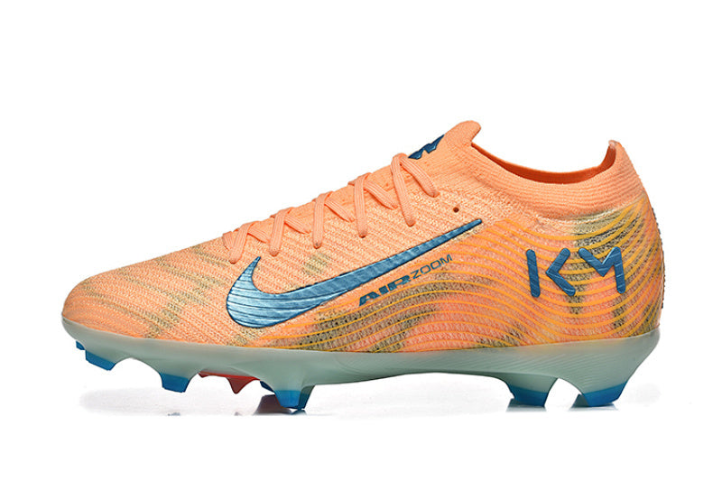 Nike Phantom FG Firm Ground Soccer Cleats