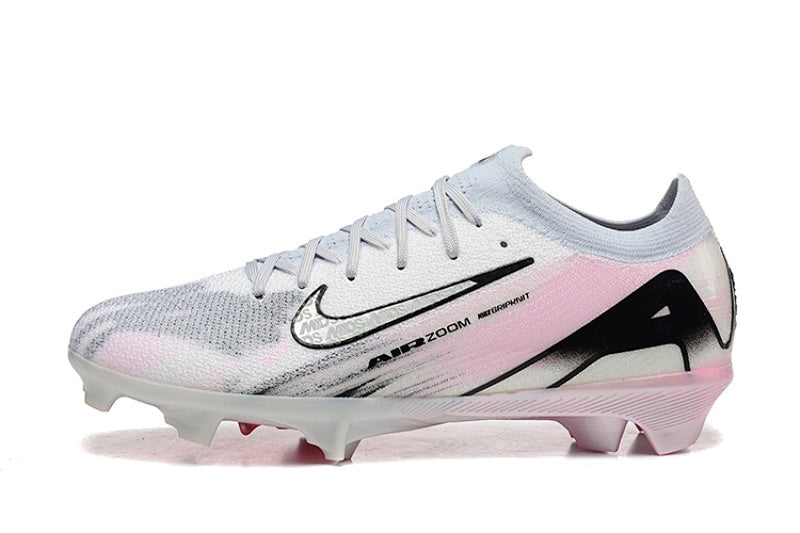 Nike Phantom FG Firm Ground Soccer Cleats