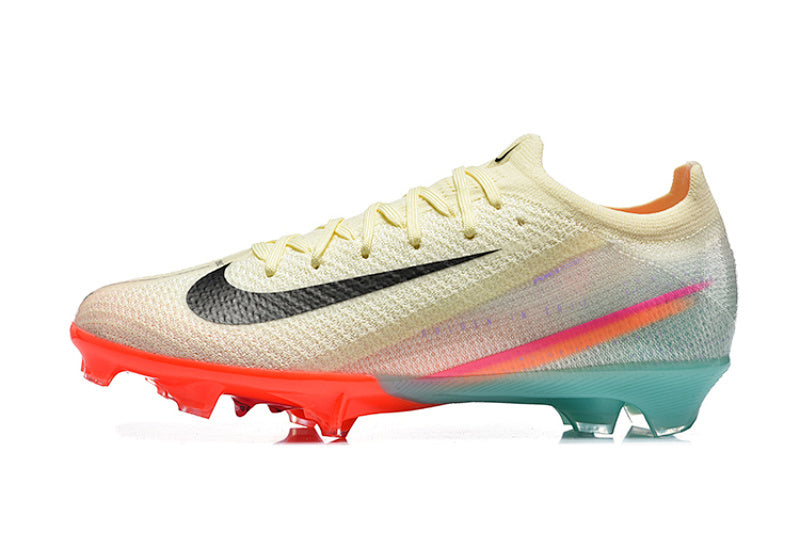 Nike Phantom FG Firm Ground Soccer Cleats