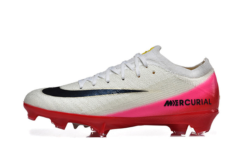 Nike Phantom FG Firm Ground Soccer Cleats