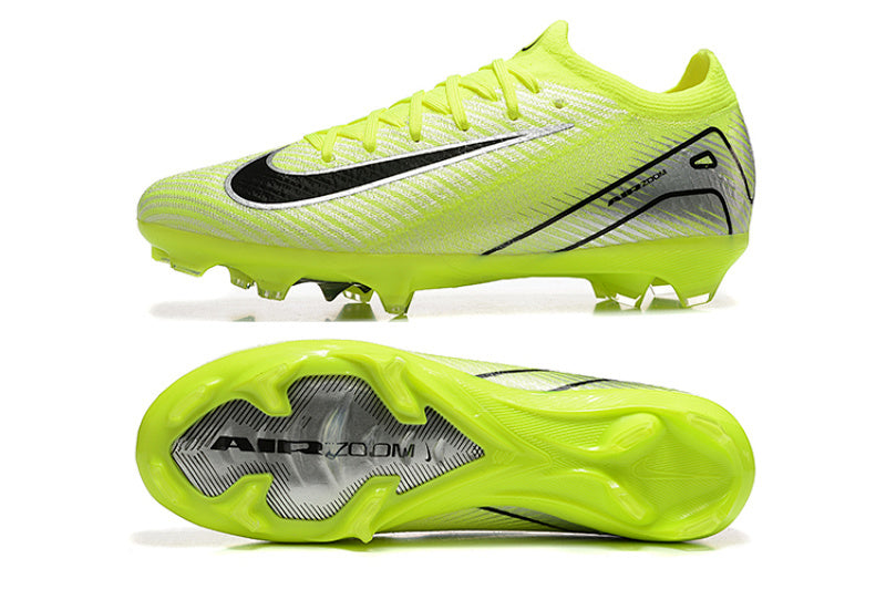 Nike Phantom FG Firm Ground Soccer Cleats