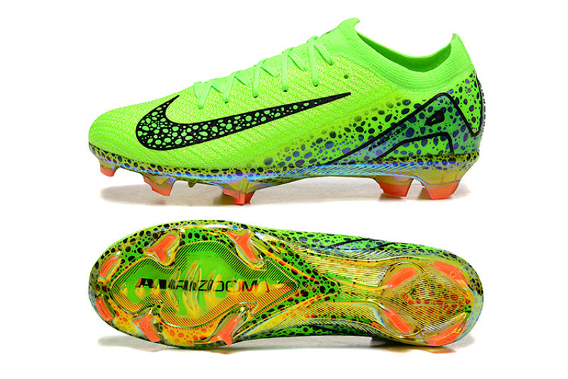 Nike Phantom FG Firm Ground Soccer Cleats