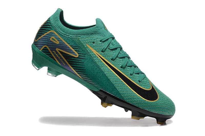 Nike Phantom FG Firm Ground Soccer Cleats
