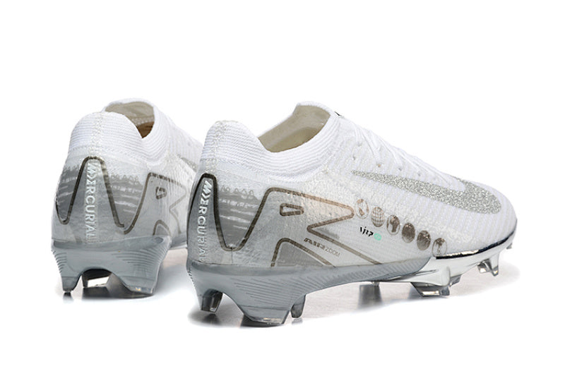 Nike Phantom FG Firm Ground Soccer Cleats
