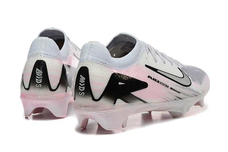Nike Phantom FG Firm Ground Soccer Cleats