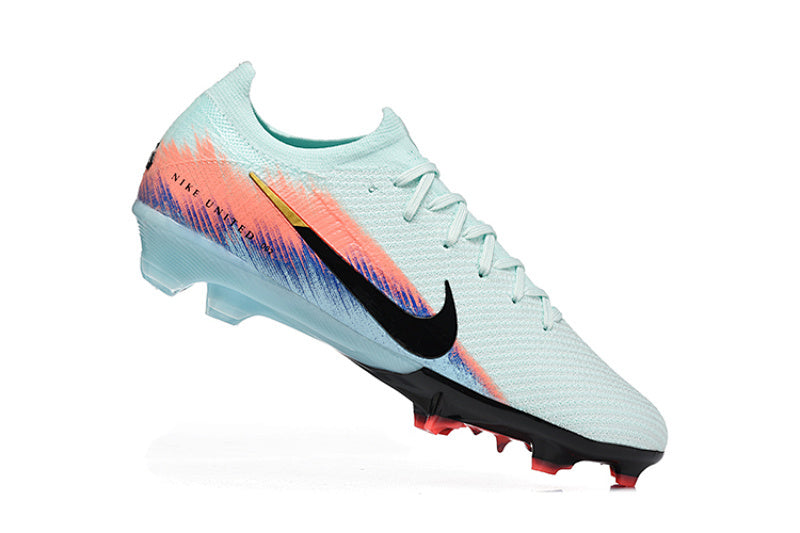 Nike Phantom FG Firm Ground Soccer Cleats