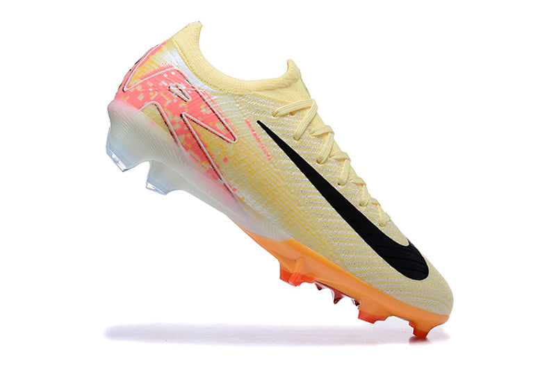 Nike Phantom FG Firm Ground Soccer Cleats