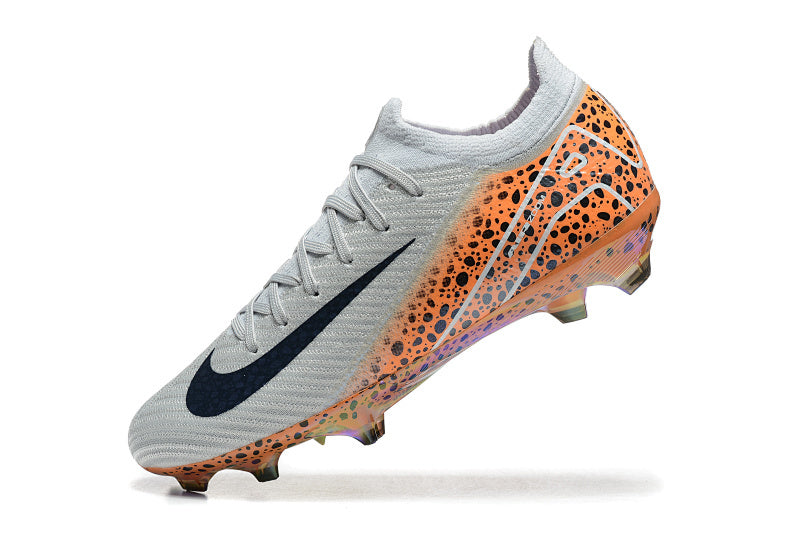 Nike Phantom FG Firm Ground Soccer Cleats