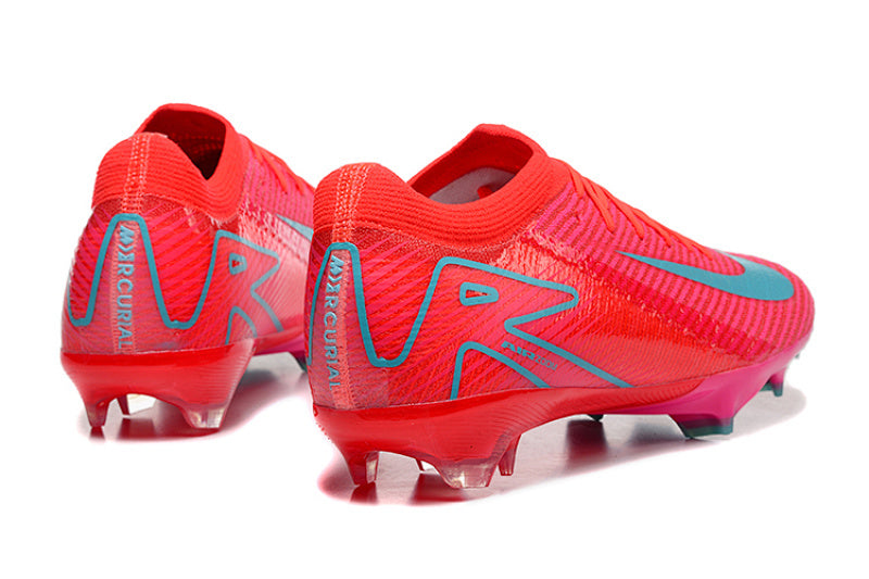 Nike Phantom FG Firm Ground Soccer Cleats