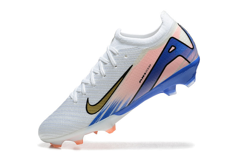 Nike Phantom FG Firm Ground Soccer Cleats