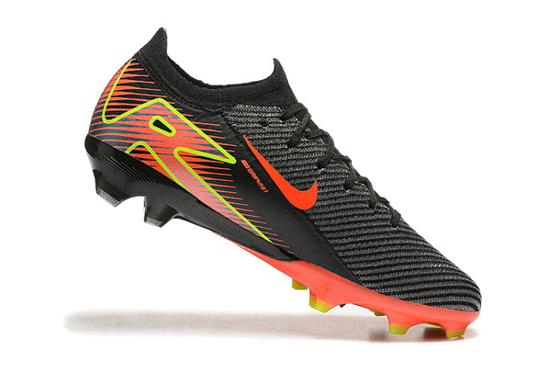 Nike Phantom FG Firm Ground Soccer Cleats