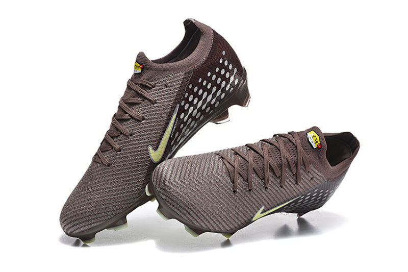 Nike Phantom FG Firm Ground Soccer Cleats