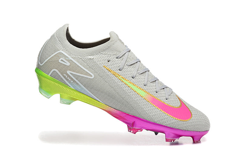Nike Phantom FG Firm Ground Soccer Cleats