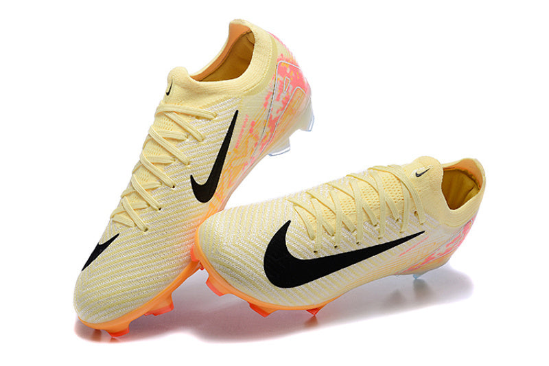 Nike Phantom FG Firm Ground Soccer Cleats