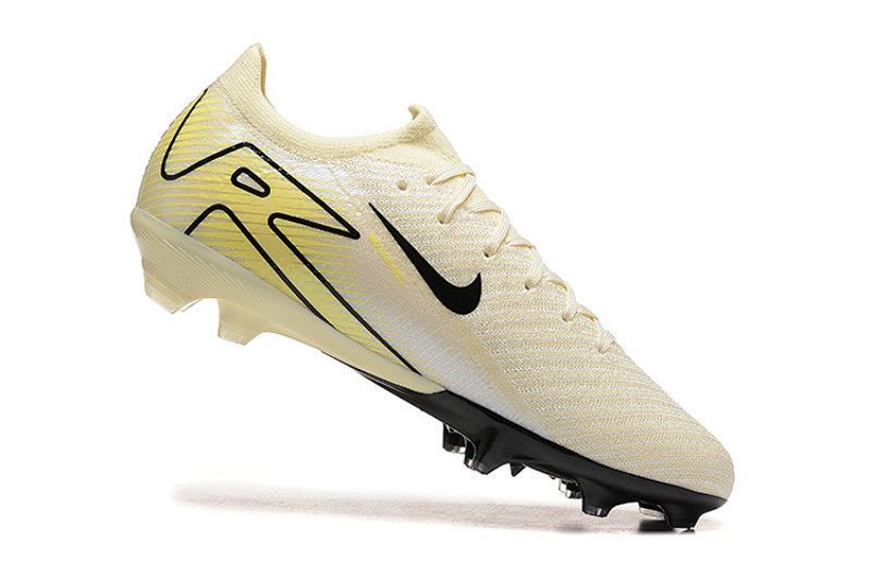 Nike Phantom FG Firm Ground Soccer Cleats