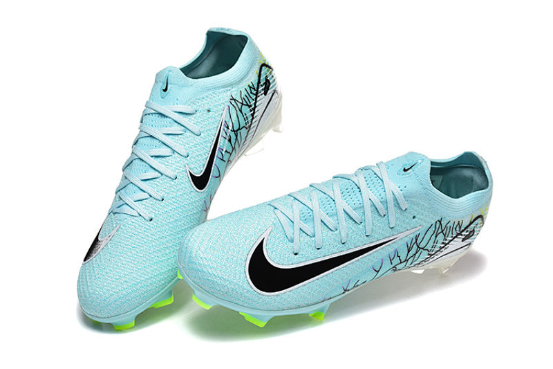 Nike Phantom FG Firm Ground Soccer Cleats