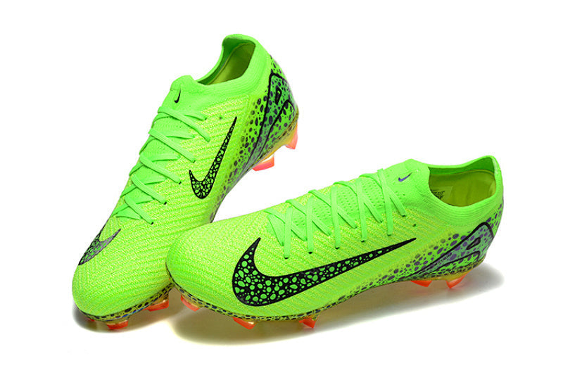 Nike Phantom FG Firm Ground Soccer Cleats
