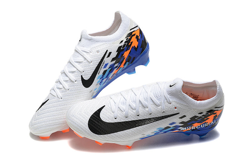 Nike Phantom FG Firm Ground Soccer Cleats