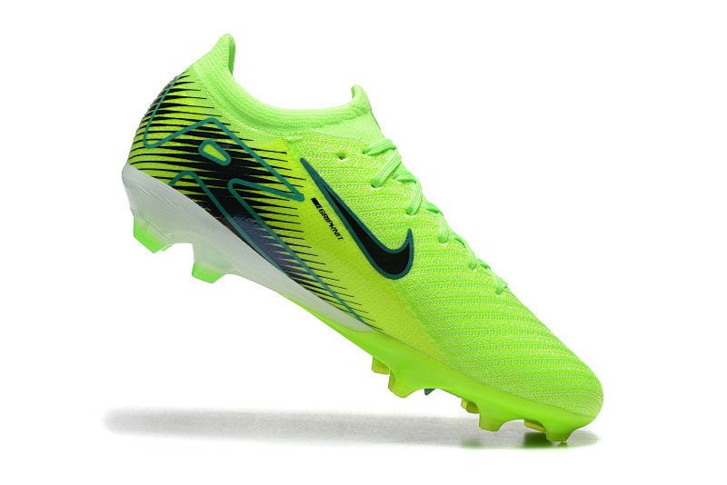 Nike Phantom FG Firm Ground Soccer Cleats