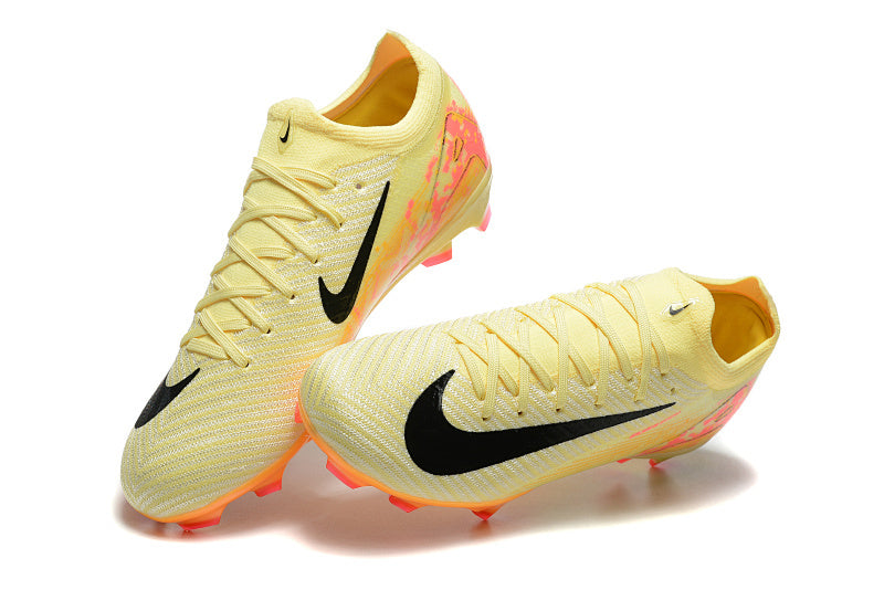 Nike Phantom FG Firm Ground Soccer Cleats
