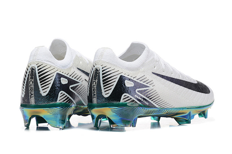 Nike Phantom FG Firm Ground Soccer Cleats