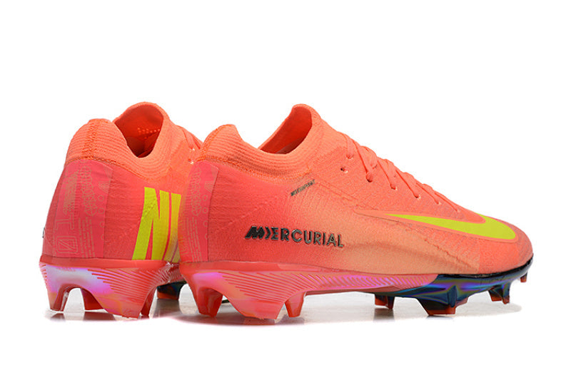 Nike Phantom FG Firm Ground Soccer Cleats