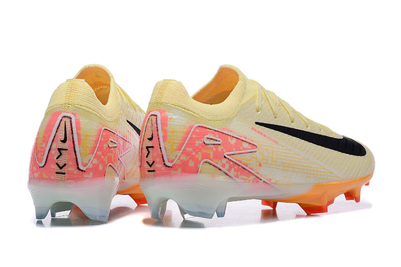 Nike Phantom FG Firm Ground Soccer Cleats