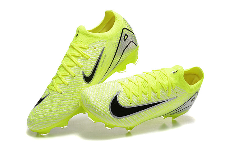Nike Phantom FG Firm Ground Soccer Cleats