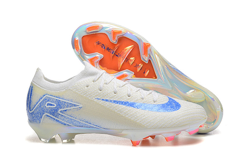 Nike Phantom FG Firm Ground Soccer Cleats