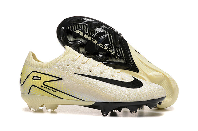 Nike Phantom FG Firm Ground Soccer Cleats