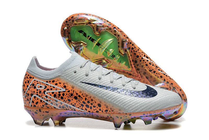 Nike Phantom FG Firm Ground Soccer Cleats