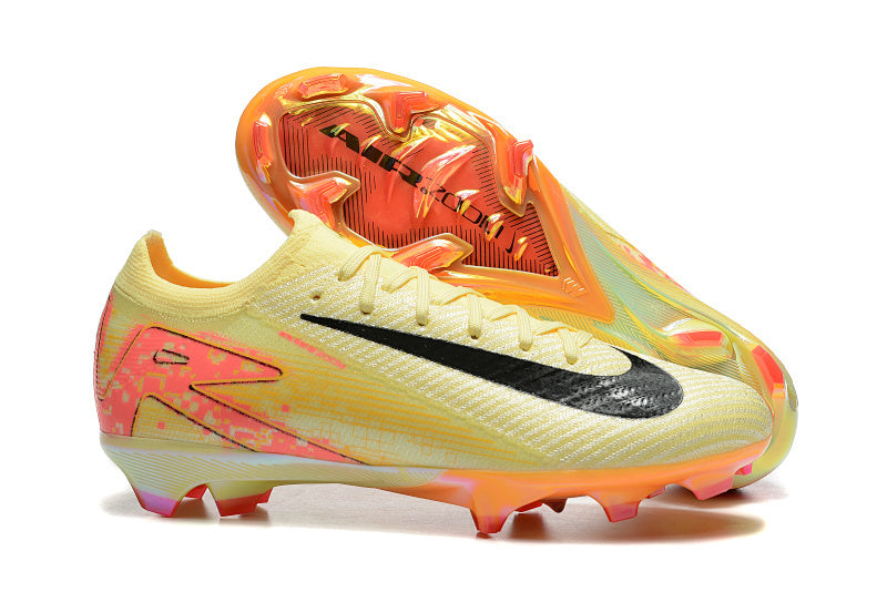 Nike Phantom FG Firm Ground Soccer Cleats