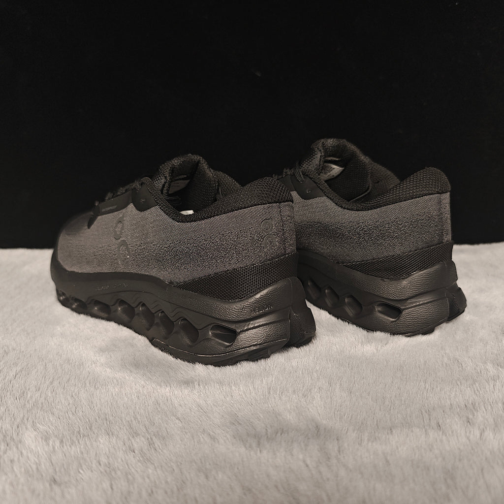 ON Cloudsurfer Trail 2 | Lightweight Trail Running Shoes for All-Terrain