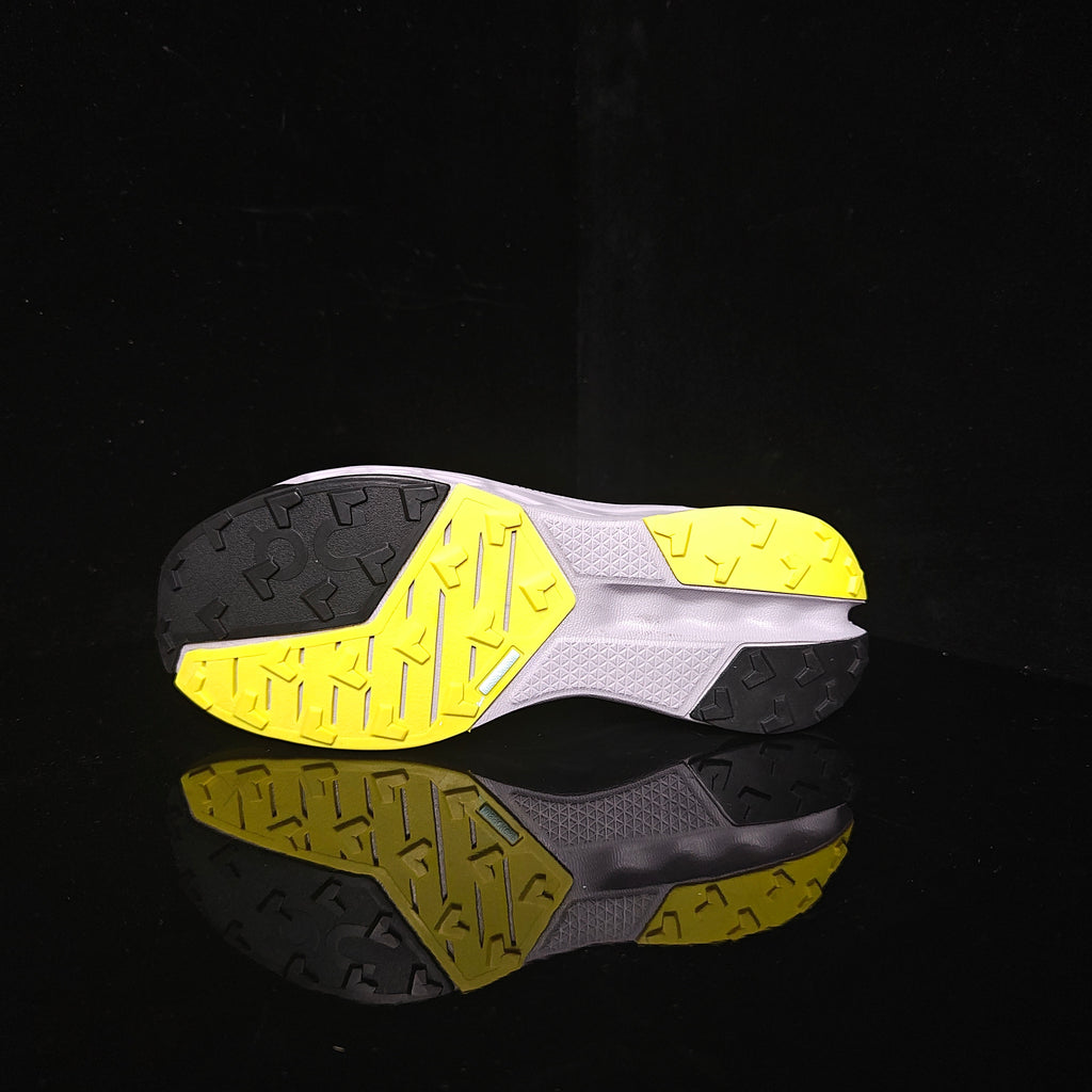 ON Cloudsurfer Trail 2 | Lightweight Trail Running Shoes for All-Terrain