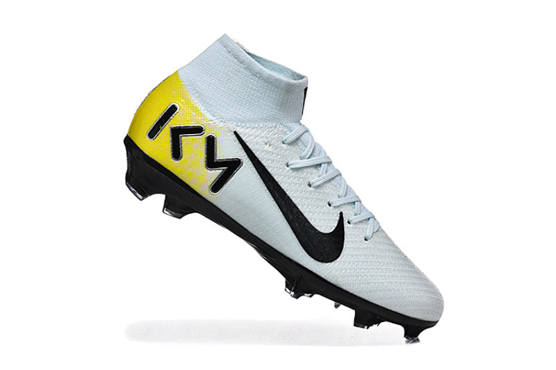 Nike Phantom 16 FG Firm Ground Soccer Cleats