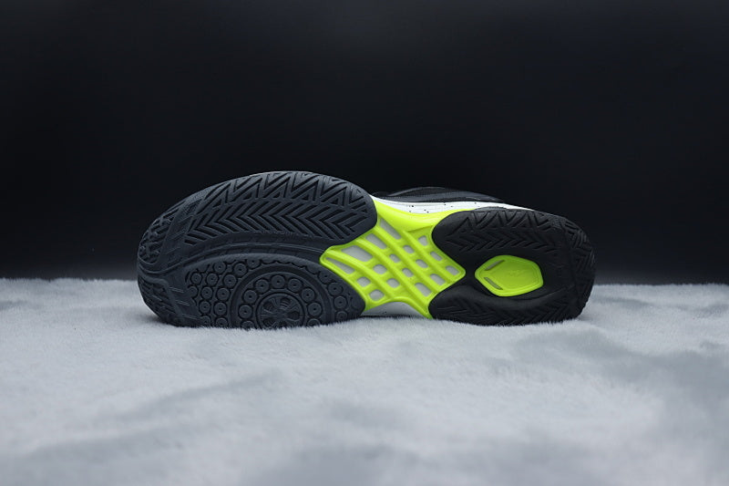 Mizuno Wave Claw 3 Badminton Shoes