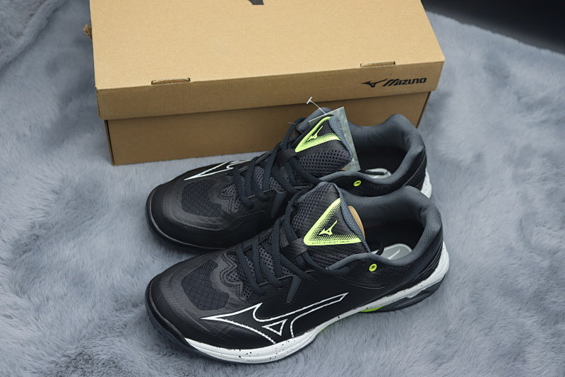 Mizuno Wave Claw 3 Badminton Shoes