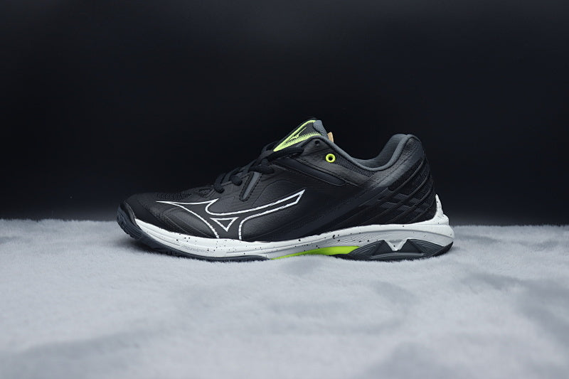 Mizuno Wave Claw 3 Badminton Shoes