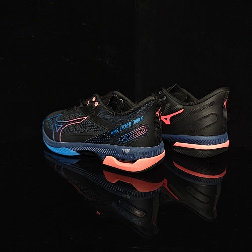 Mizuno Wave Exceed Tour 5 AC Tennis Shoes