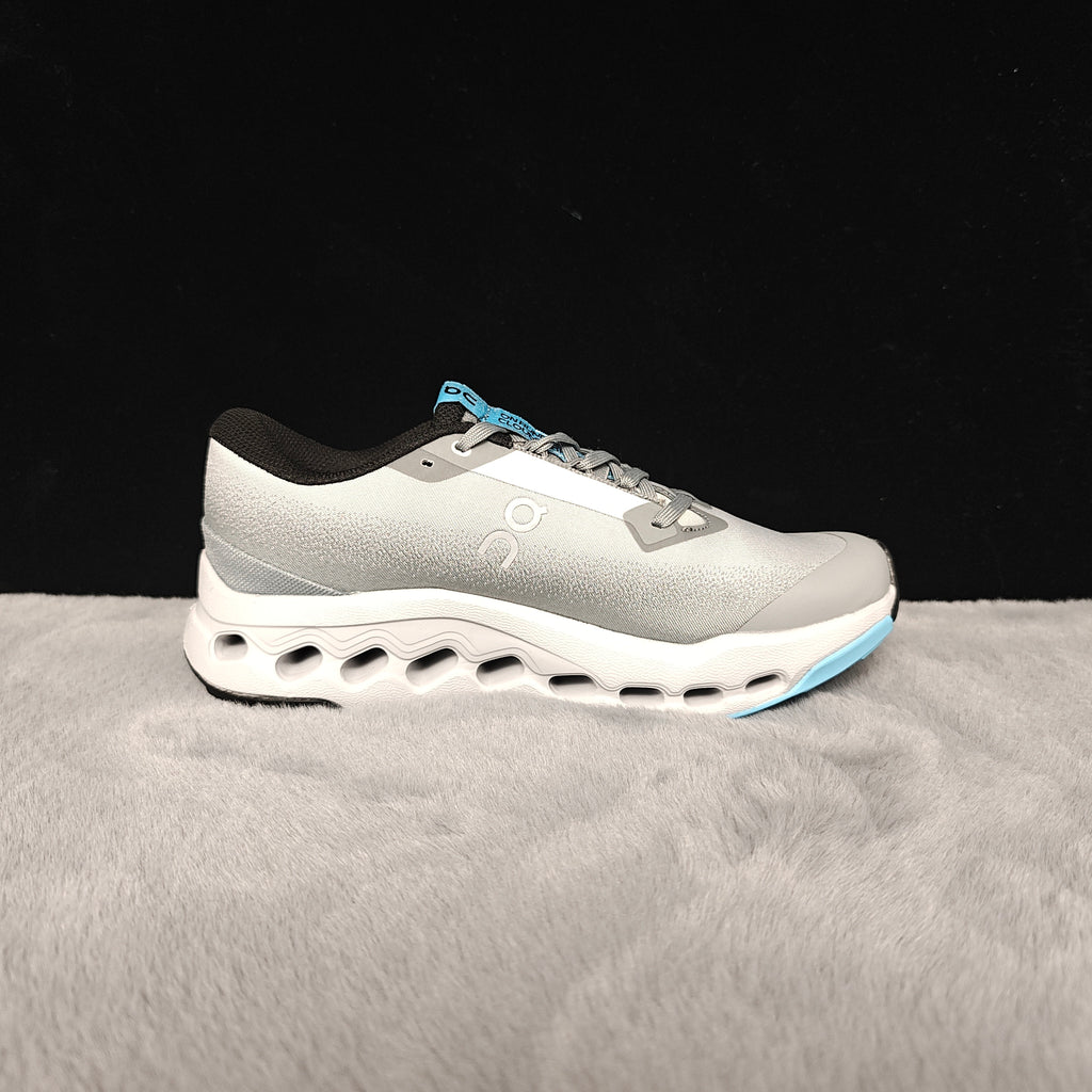 ON Cloudsurfer Trail 2 | Lightweight Trail Running Shoes for All-Terrain